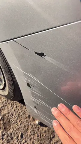 A ver si no se da cuenta mi mamá, que fue un rayonzito el #auto