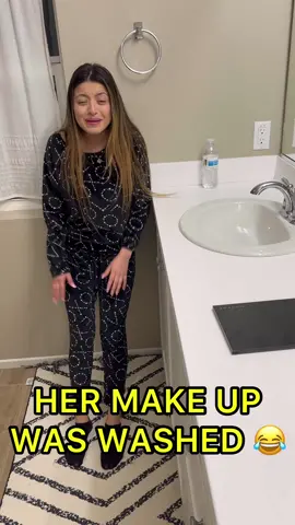 DID SHE DESERVE THAT? #drama #haha #couple #couples #lol #lmao #viral #viralvideo #tiktok #funny #funnyvideos #fun