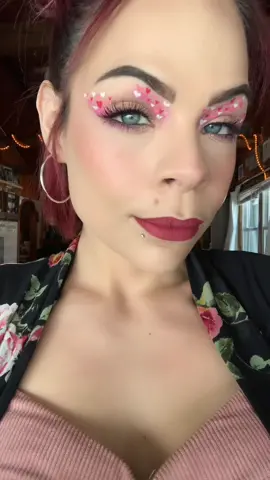 Makeup ib@sourandnasty what #ValentinesDay#valentineslook#makeup#inspiration #beforeandafter#makeuptransformation #fyp #fypシ #beauty #smallmua#mua