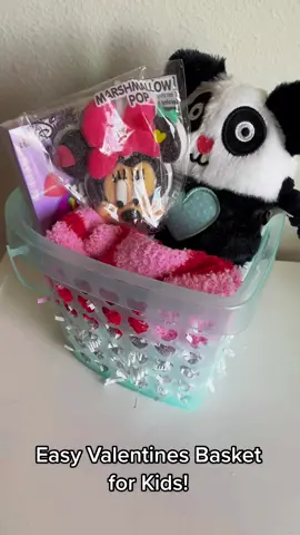 Easy Valentine’s Day basket for kids #ValentinesDay #valentinesbasket #valentinesforkids