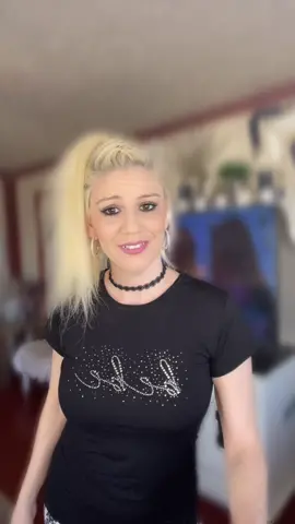 #amberjager10 #AlaskaAirCAREoke #fypシ #LaysGoldenDuet #MomsofTikTok #vibes #viral #viral #crazy #MACChallengeAccepted #foryoupage #wtf #texas #SoFiBreakUpChallenge