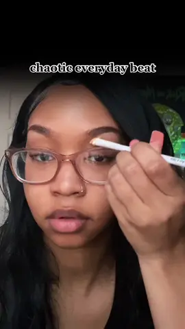 tryna record with zero light while the sun goin down 0/10 would not recommend. #grwmmakeup #makeuptutorial