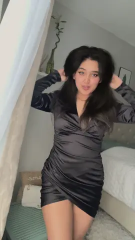 Getting ready for my late Valentine’s dinner 🥰 #fypシ #valentinesdinner