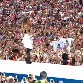 very nice voice💘 #arianagrande #onelasttime #4u #fyp #fypシ