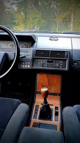 XM V6.24 #passioncitroenxm #altovore #youngtimer #citroenxm #xm #vilbrequin #vbrequin #v6 #automotive #car #frenchcars #french #prv  #carpassion