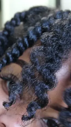 Starting to love my #naturalhair #chebebutter #chebe #curlyhair