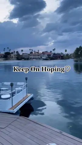 ....plans to give you hope and a future.Jeremiah 29:11 #christiantiktok #hopemessage #bibleverse #christiansong✝️
