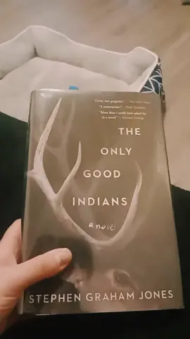 Haleighs first book review of 2022, the awkward is strong with this one. #bookreview #BookTok #theonlygoodindians #stephengrahamjones