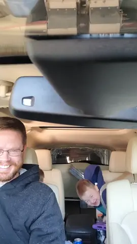 At the car wash. this was dumb. windows down#carwash #prank #boydad  #ha #joke #wet