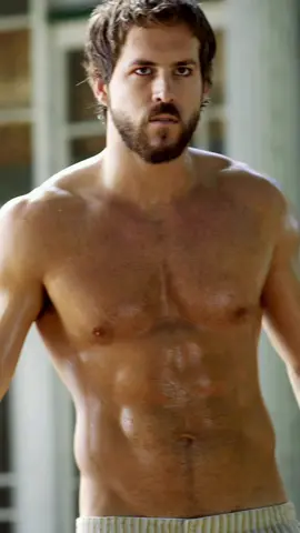 #RyanReynolds #hannibalking #BladeTrinity #georgelutz #amityvillehorror #00smovies #Blade #melissageorge #00snostalgia #himbo