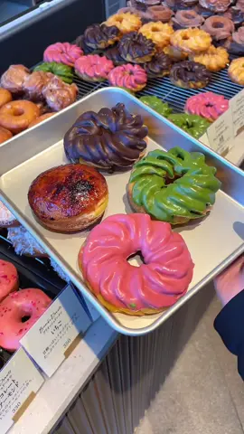 東京で1番おいしいドーナツ屋さん見つけてしまったかも🍩フレンチクルーラーがレベチだった #東京グルメ