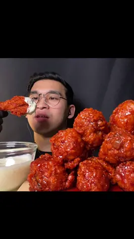 #ASMR #미친 #매운 #치킨 #먹방 #불닭 #도전 #챌린지 #korean #spicy #chicken #buldak #mukbang #eating #food #video #realsound #cooking #asmrsounds #challnage #duet #예쁜남자 #prettyman