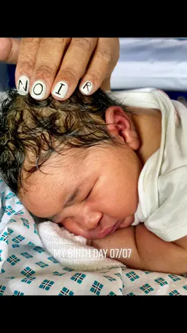 Do I look the like my ultrasound? #fyp #fypシ #viral #trending #happybaby #babyboy #tiktok #babyjourney #julyborn