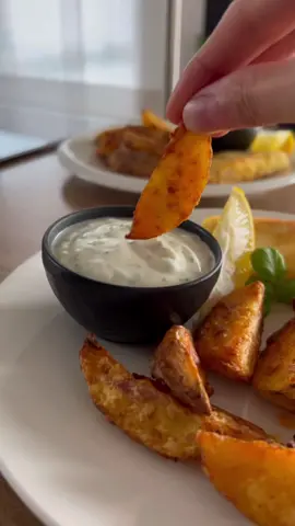 🇹🇷Ranch sos eşliğnde çıtır fırın patates 🇩🇪Knusprige Kartoffel Wedges mit Ranch-Sauce #yemek #essen #kochen