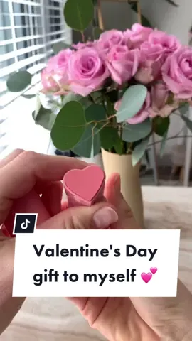 Obsessed with this Valentine's Day gift I got myself 💕 @Dose of Colors #creamblush #ValentinesDay #vday2022 #vdaygift #MakeItGucci #SephoraLipLooks