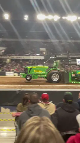 Marvel show Trucks and Tractor Pull