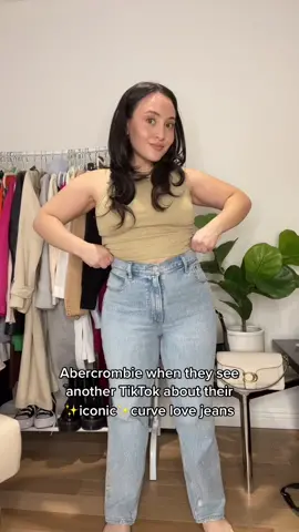 MY FAV #abercrombie#abercrombiejeans#abercrombiecurvelove#curvelovejeans#curvelove#midsize#petite#midsizefashion#size10#size12#size8#size6#shortgirl