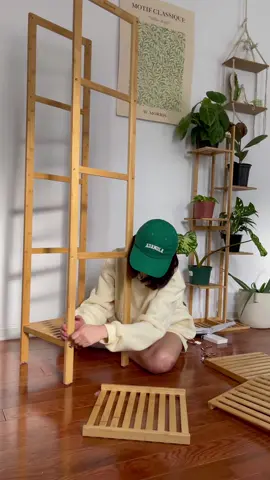building my new plant stand - I love it #plantstand #plantsoftiktok #planttiktok #plantmom