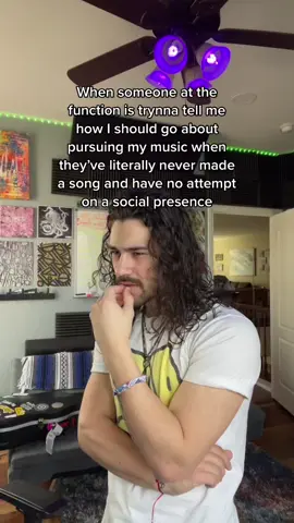 I’m always down to learn but homie where are you coming up with this stuff 😩 #independentartists #artistsontiktok #howaboutno #nothelpfulnpc