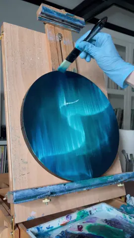 Here are some slower clips for you. This is wet on wet technique #oilpainting #northernlights #aurora #processvideo