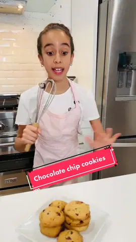 #chocolate #cookies #chocolatechip #bakingwithhailee