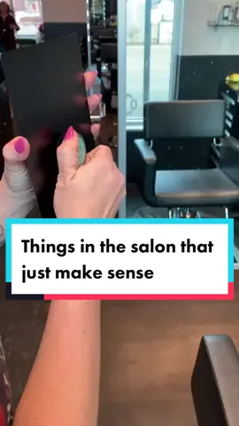 Adding a pop socket to your foiling board makes it easier to hold your board while saturating your lightener. 🙌🏼 #hairstylistoftiktok #hairstylistvideos @AshleeNorman @behindthechair.com @americansalon_ @modernsalon_official