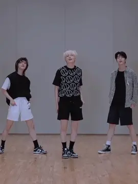 я надеюсь у всех всё хорошо и я подняла кому-то настроение 😌💗 #tomorrow_x_together #moa #txt #beomgyu #taehyun #yeonjun #soobin #hueningkai #vghhnz #тхтлучшиемальчики #♡