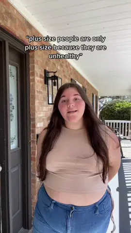 your weight doesn’t determine your health #bodyacceptance #selflove #plussize