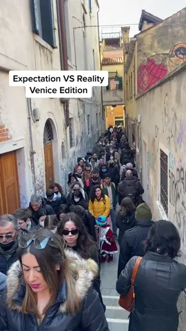 #expectationvsreality #crowd #crowds #travel #traveling ##vacation #Vlog #traveltiktok #foryou #fyp #italy #venice