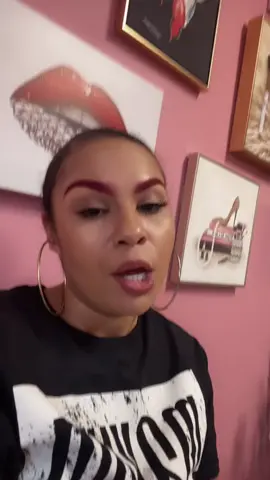These eyebrows work for me 😏 #expressyourself #brows #eyebrowtutorial #pinkbrows #redbrows #thickbrows #browclass
