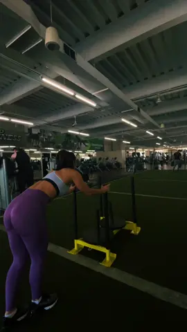 #gymgirl #fyp #workhard #gymrat #mindest #focus