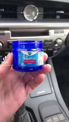 #vickshelps #car    breath better, clear the air With Vicks vapor rub
