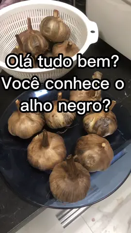 #CapCut #saudedamulher #tiktok #comida #alimento #tiktokportugal  Benefícios do alho negro: Antecacerigeno. Antiviral. Melhora a fadiga. Aumenta a disposição. Fortalece o fígado.Antibacteriano. Retarda a velhice. Inibe o colesterol, e, é muito saboroso.