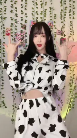 노래가 너무 신나😎🖤#fy #fyp #foryou #dance #soonent #추천