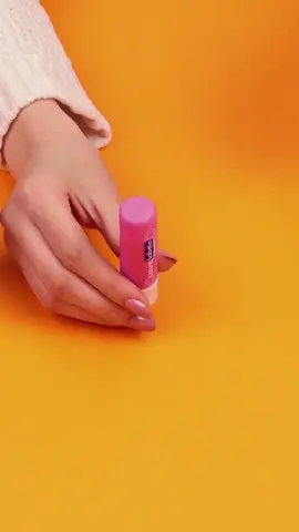 How to make Lip balm at home with Vaseline. #DIY #LearnOnTikTok #beauty #hacks #vaseline #lipbalm #lips