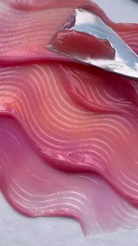 Reply to @skincarebesti  IYKYK she’s so pretty 🥺 Lydia if you see this we promise we scraped at the end #kbeauty #koreanskincare #satisfyingvideo