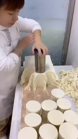 Making some fresh dumplings from scratch 🥟