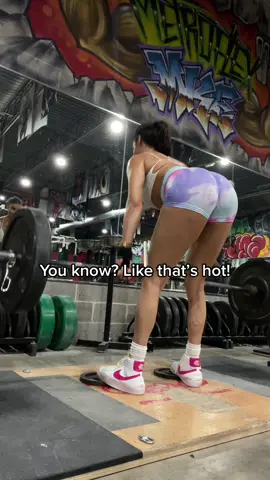 Like damn…👀 #fyp #foryourpage #gymhumor #gymcomedy #bodybuilding #bodybuilder #fitnesstok #FitTok #GymTok #Fitness #fitnessmodel #workoutroutine #gym