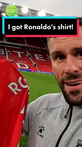 I got Ronaldo's shirt! And we have a Jadon Sancho shirt giveaway for you too - leave a comment on YouTube on the Man Utd vlog video to enter!