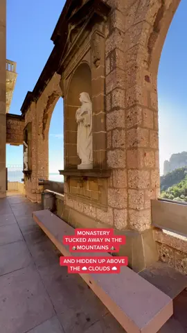 Montserrat is so peaceful in the morning! #barcelonaspain #spaintravel #spain #montserrat #montserratspain #traveldiaries