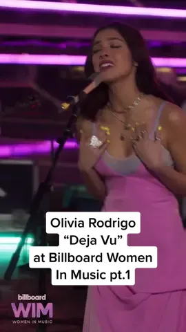 @livbedumb sung her heart out at #BBWomenInMusic 💕 Watch the full #DejaVu performance on Twitter. #livies #oliviarodrigo