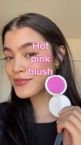 Hot pink blush? I think YES @Persona Cosmetics  BUBBLE blush #blushtryon #pinkblush #OutlanderChallenge