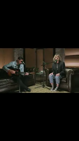 Whole earth / Terra inteira - @hillsongworship 🤍