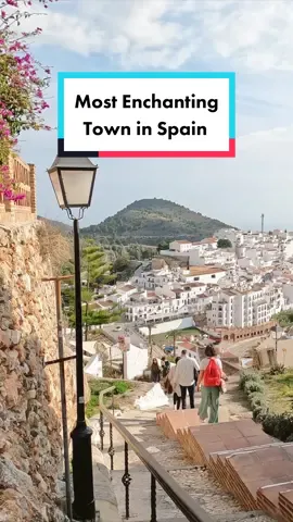 Frigiliana is the most enchanting city in Spain! #frigiliana #spaintravel #spain #andalucia #beautifuldestinations #OREOBdayStack
