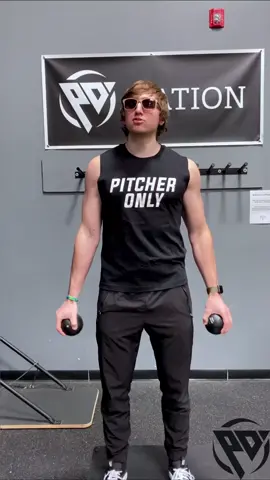 There is always that PO who only cares about one thing… #pitcheronly #biceps #meathead #bicepcurl #pitcher #velo #baseballszn #armpump #pitcherlife