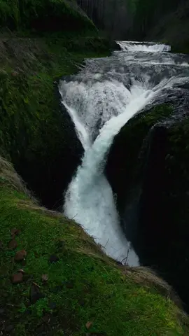 Oregon’s waterfalls >