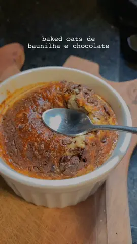 baked oats de baunilha e chocolate 🤤🍫 #bakedoats #cafedamanhasaudavel #receitasaudável #vidasaudavel #Fitness #fy