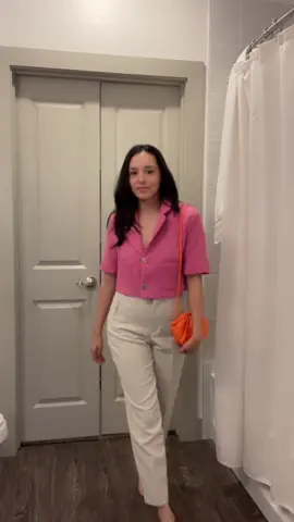 Loving the pink and orange vibes this spring 🧡💗 #zara #zaratryonhaul #whatiorderedversuswhatigot #zarass22