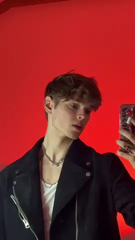 inst:kolunya___🧛🏼