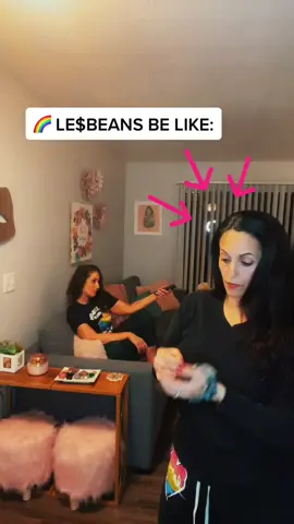 I got up so fast 🤣 #foryou #lesbiansoftiktok #lgbt🌈 #ledollarbean🏳️‍🌈  @zumbawithmiranda #wlw #cali